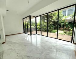 Alana (D28), Terrace #548021891